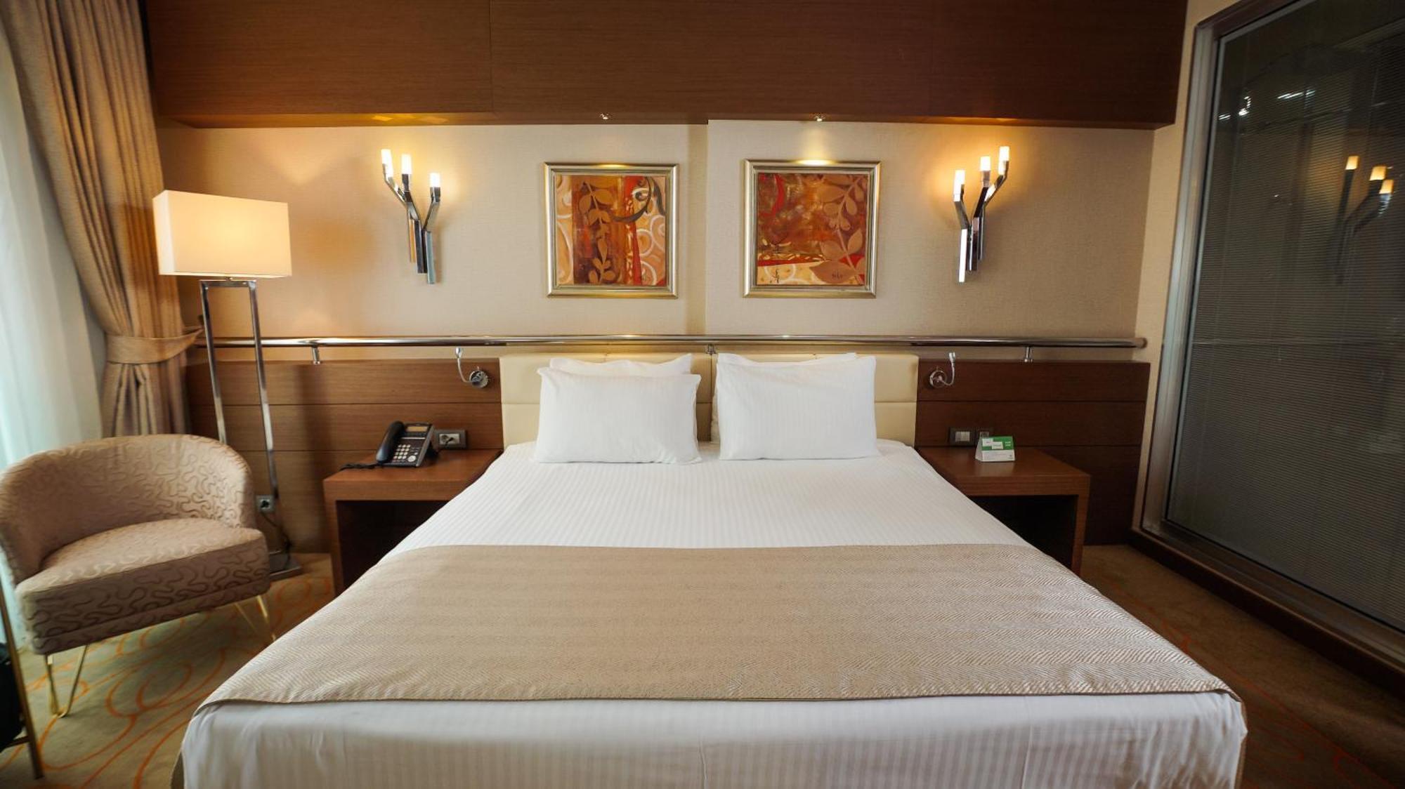 Holiday Inn Ankara-Kavaklidere By Ihg Exteriér fotografie